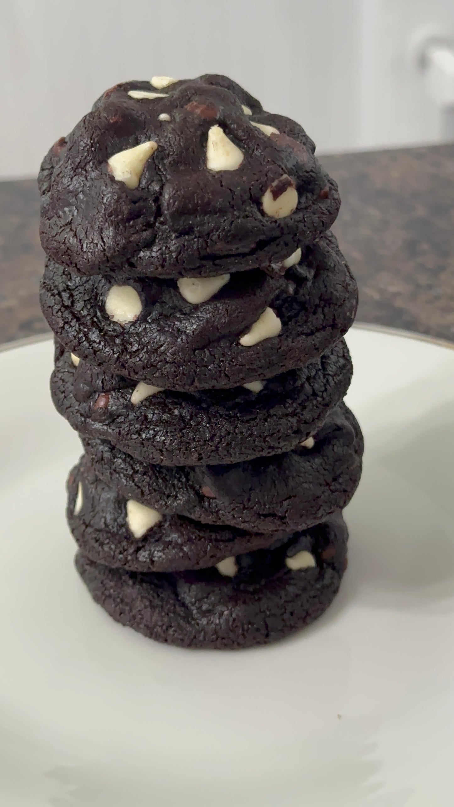 Box of 12 (Black & White Cookies)