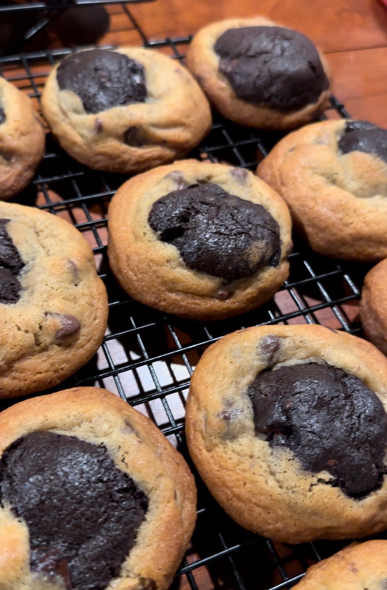 Box of 6 (Chocolate Chip Brownie Cookie)